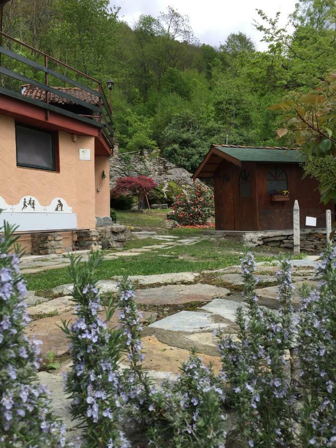 La Casa Dei Nonni Con Spa Privata Su Richiesta Pont Canavese Exterior foto